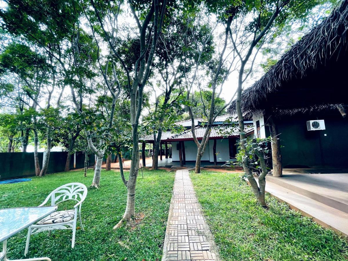 Kingfisher Resort 시기리야 외부 사진